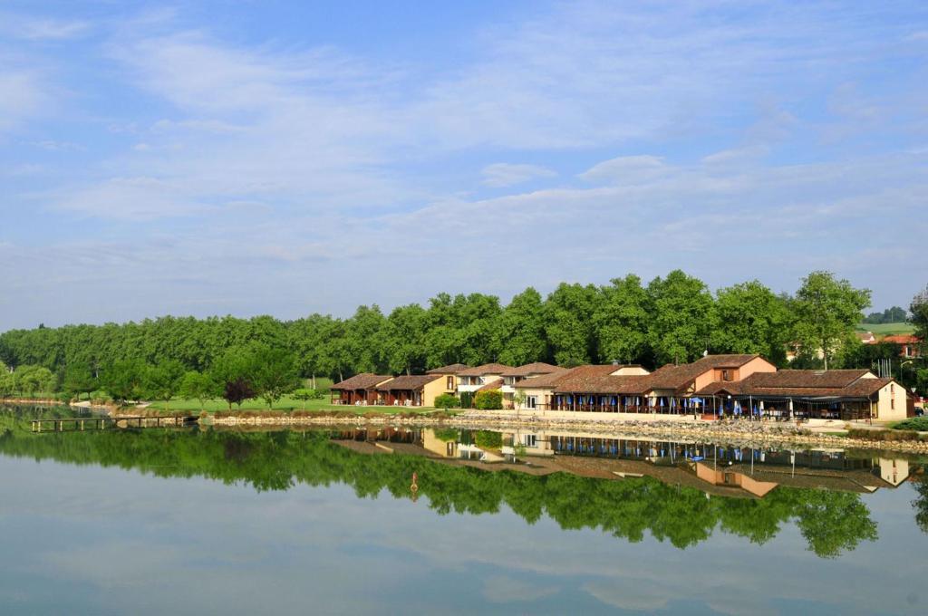 Village Club Mileade Samatan Экстерьер фото